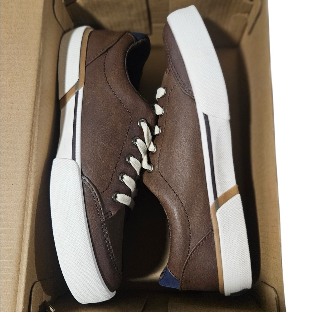 Sperry Harbor Town Brown. NIB Size 1 M